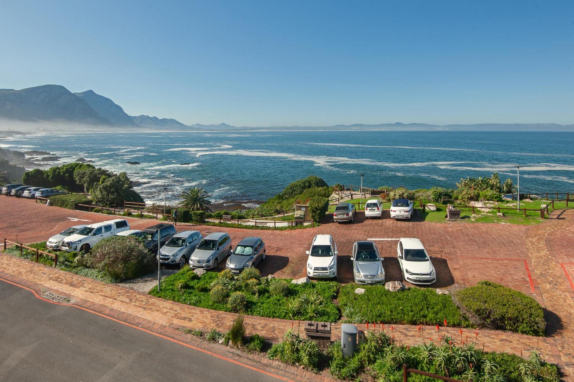Walker Bay Luxury Seafront Apartment Hermanus Esterno foto
