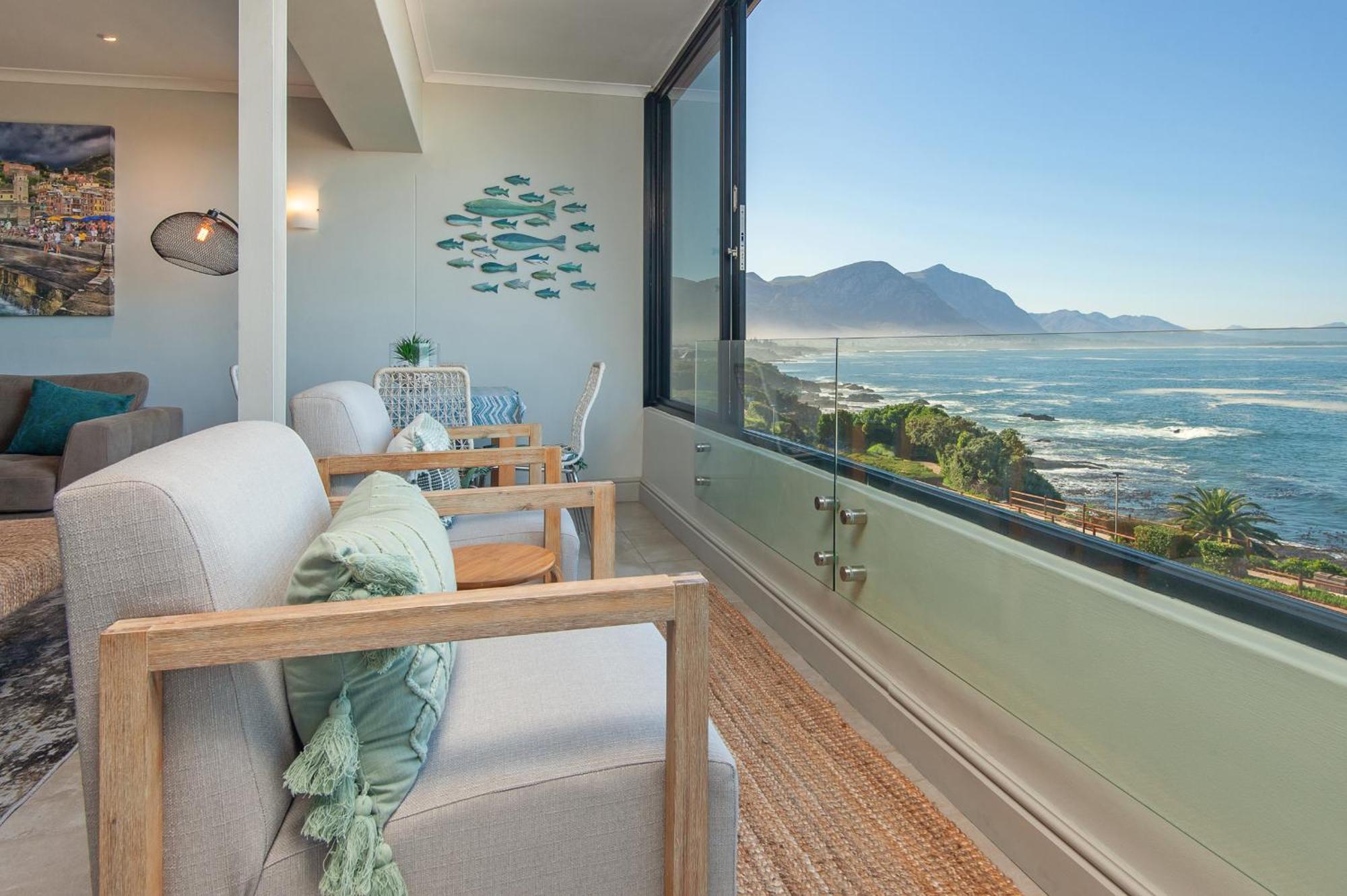 Walker Bay Luxury Seafront Apartment Hermanus Esterno foto